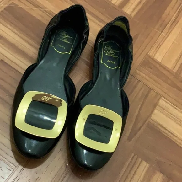 Roger Vivier D’Orsay Patent Leather Ballerina Ballet Flats - Picture 6 of 7